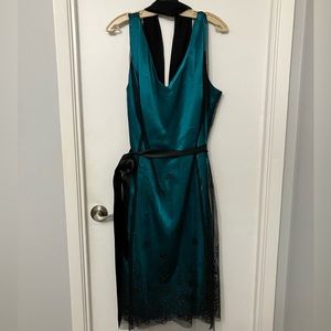 Laura Plus Semi Formal Knee Length Dress Size 24